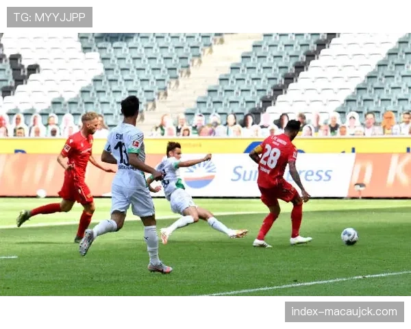 勒沃库森55分暂列第六 距离欧冠区仍有2分差距